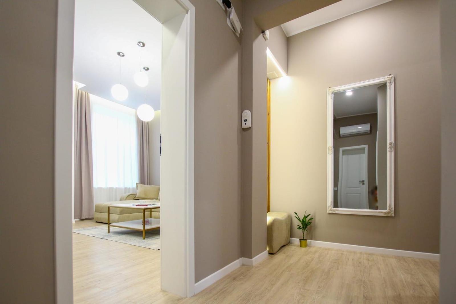 شقة Mianelly Center كونستانتا المظهر الخارجي الصورة